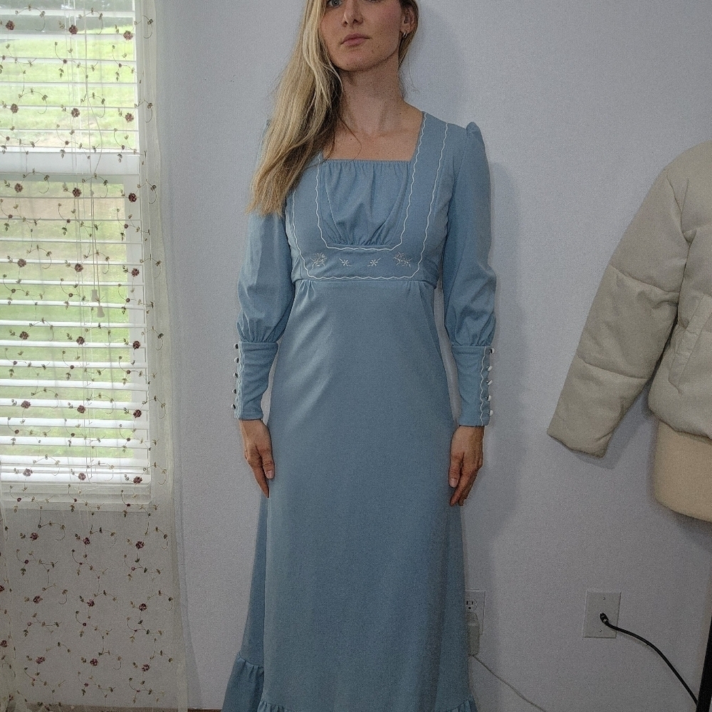 Vintage 70s Embroidered Maxi Dress Size Small